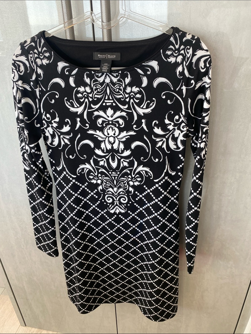 White House Black Market Black & White Long Sleeve Mixed-Print Dress size XXS
